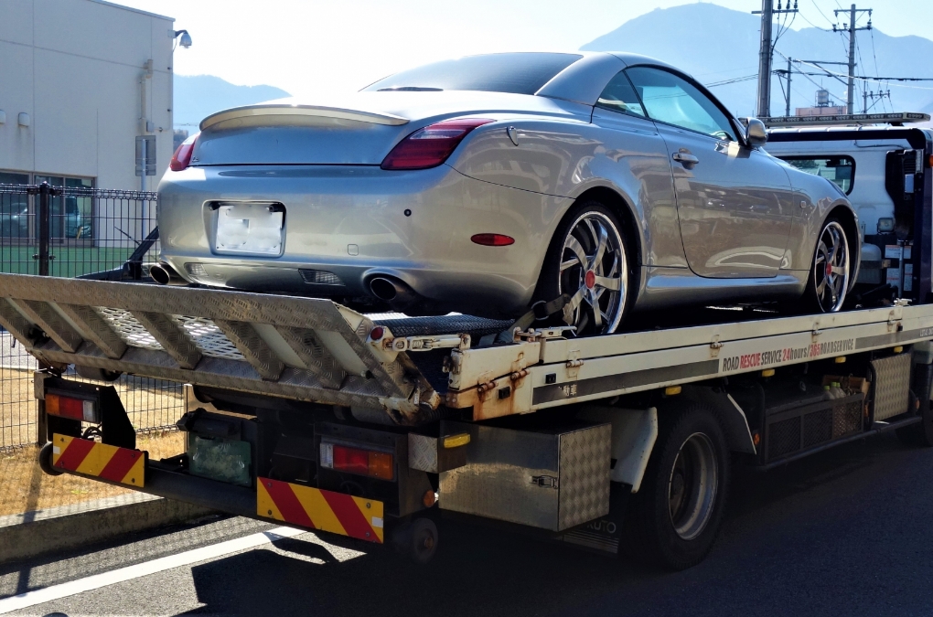 レッカー搬送に対応